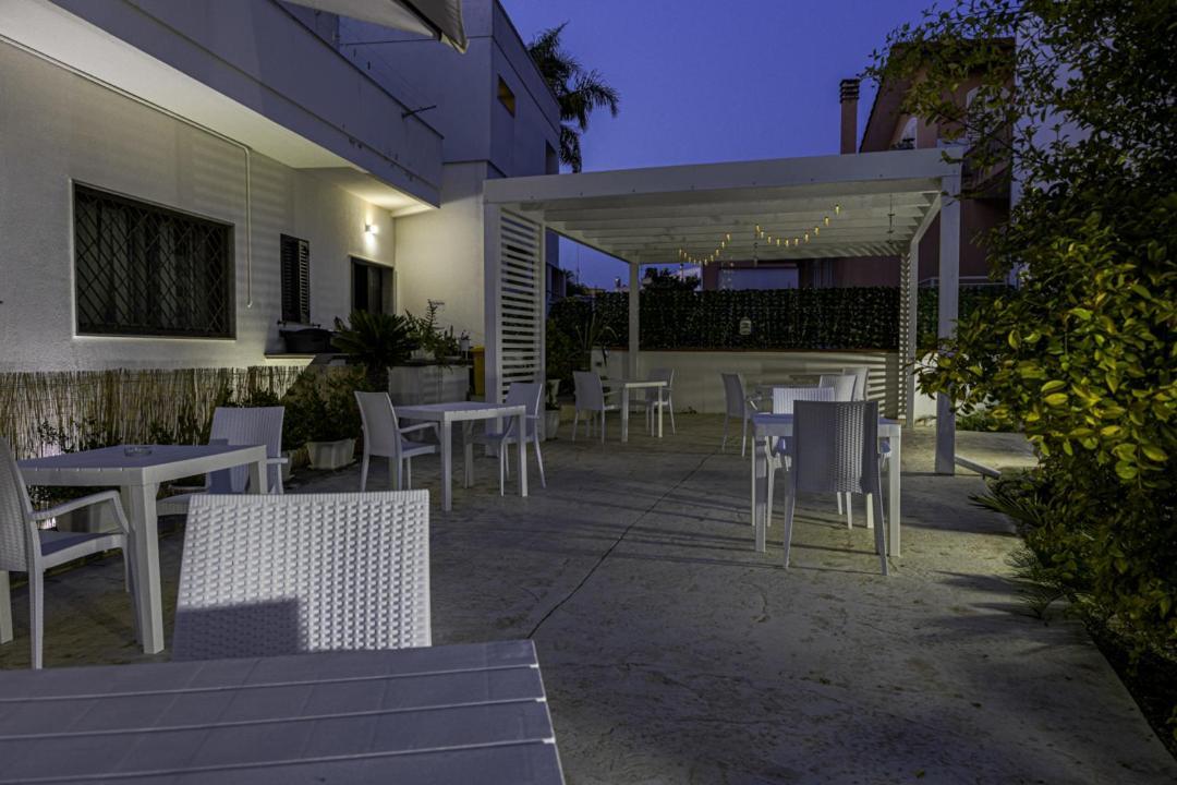 La Gemma Del Salento Rooms&Apartments Racale Εξωτερικό φωτογραφία