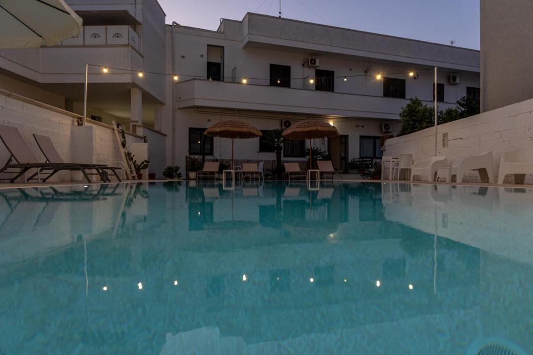 La Gemma Del Salento Rooms&Apartments Racale Εξωτερικό φωτογραφία